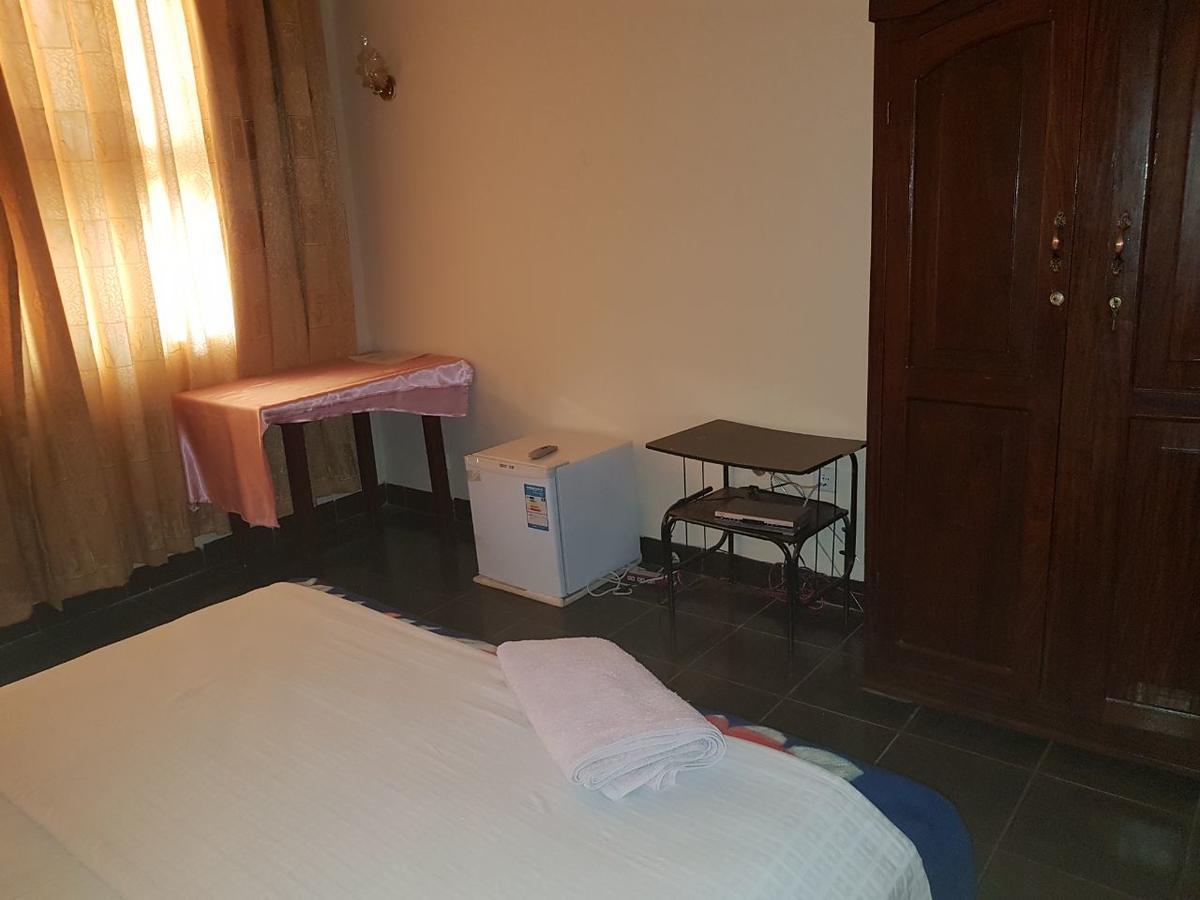 Centre D' Accueil Joli Reve Hotel Kisangani Exterior photo